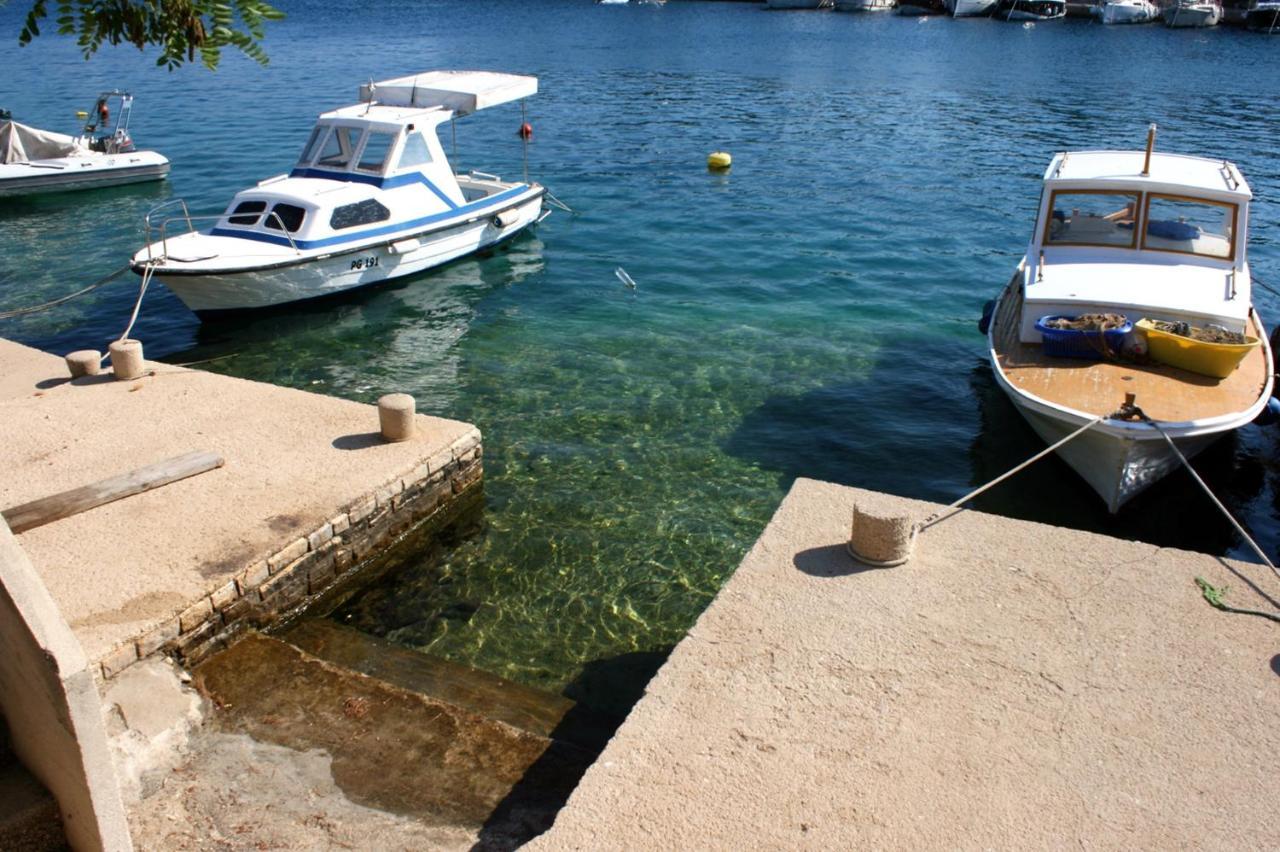 Apartments By The Sea Simuni, Pag - 4083 Kolan Esterno foto